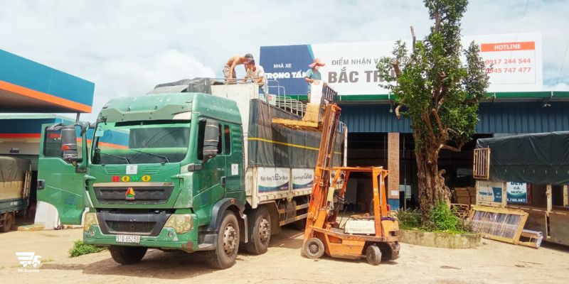 nha xe trong tan gui hang ha noi bac giang