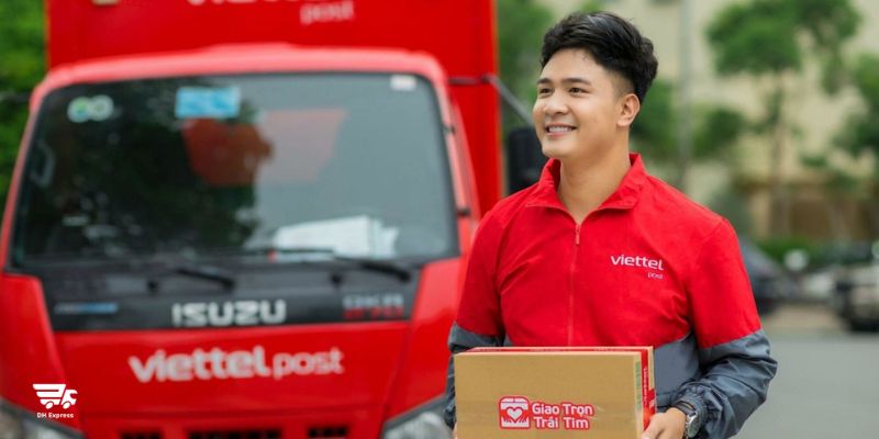 chuyen phat nhanh tu da nang ra ha noi viettel post