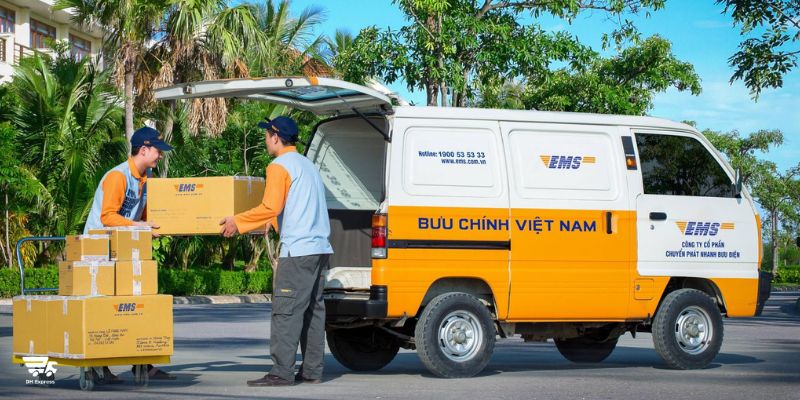 ems chuyen phat nhanh hcm ra ha noi