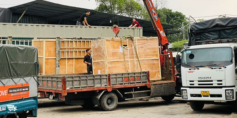 van tai hoang phat cho hang ha noi quang ninh