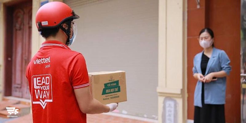 viettel post chuyen phat nhanh ha noi ho chi minh
