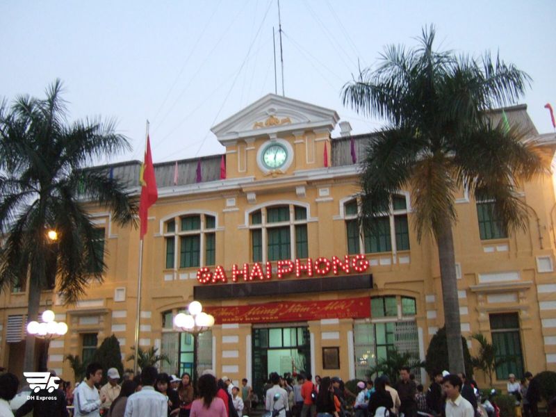 gia cuoc gui xe may tau hoa ha noi hai phong