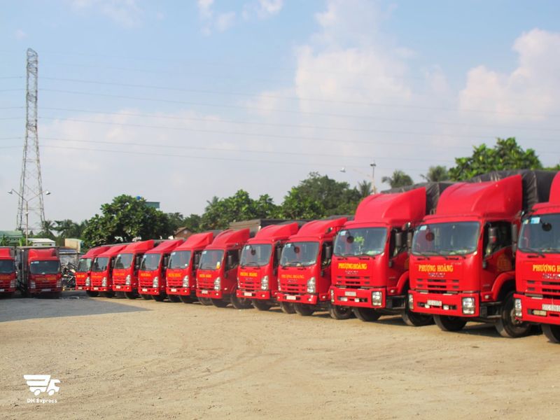 van tai phuong hoang chanh xe chơ hang sai gon di ha noi gia re