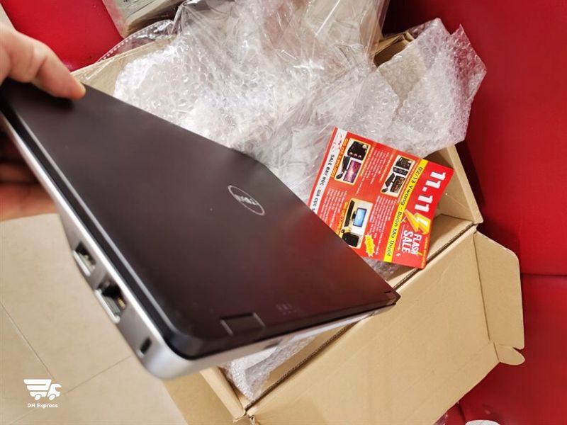 viettel post có nhận gửi laptop không