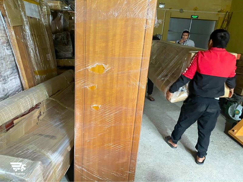kinh nghiem chuyen nha tu ha noi vao sai gon bang tau hoa