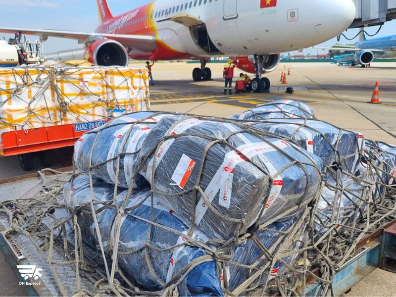 mot so luu y khi van chuyen may bay ha noi sai gon