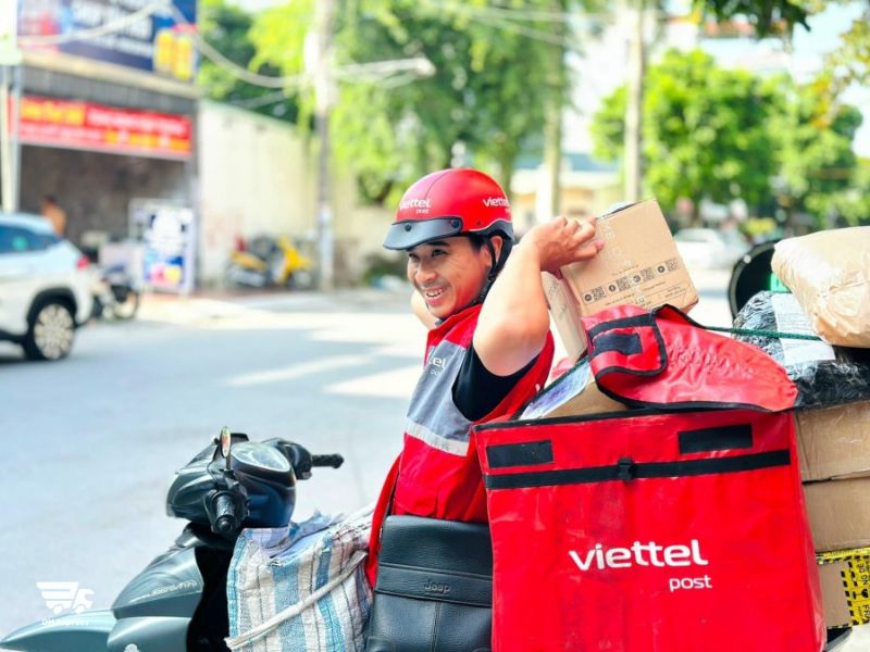 chi phi dich vu den nha lay hang viettel post
