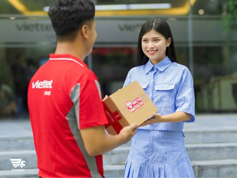 gia cuoc giao hang viettel post moi nhat