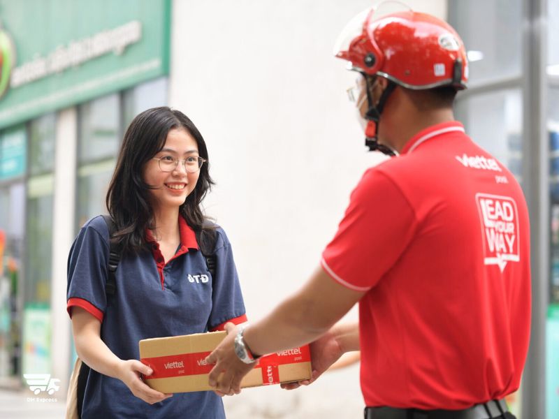 gia cuoc viettel post chuyen phat nhanh