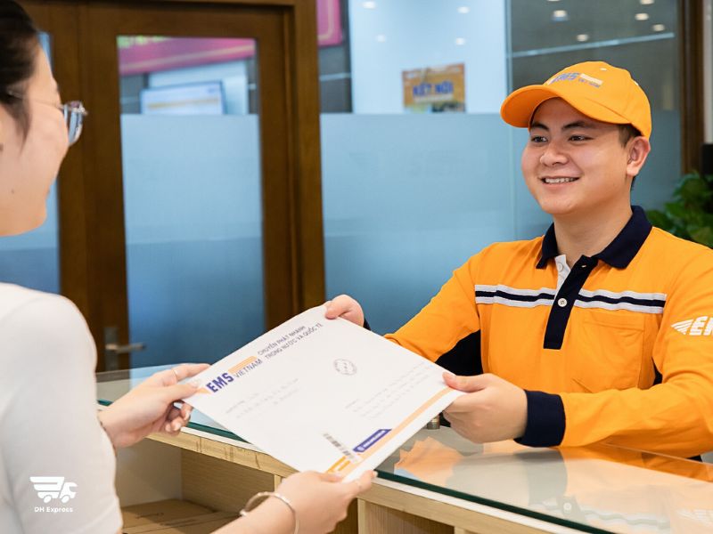 cac dich vu gui hang di tinh qua buu dien