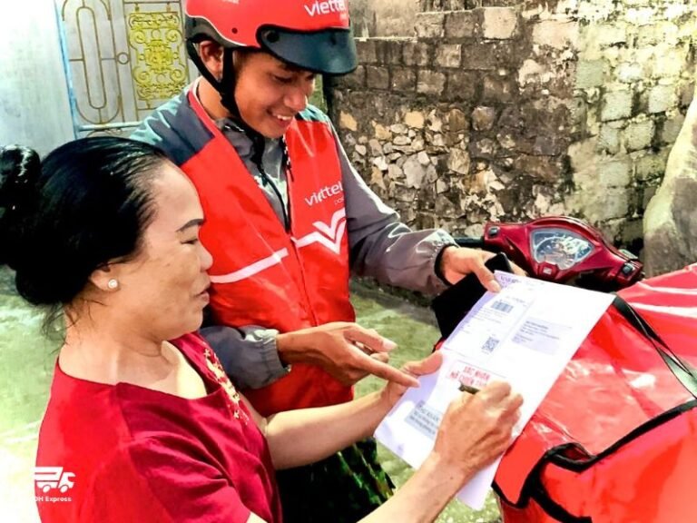 Cách nhận tiền COD Viettel Post: Bao lâu nhận được & cách kiểm tra