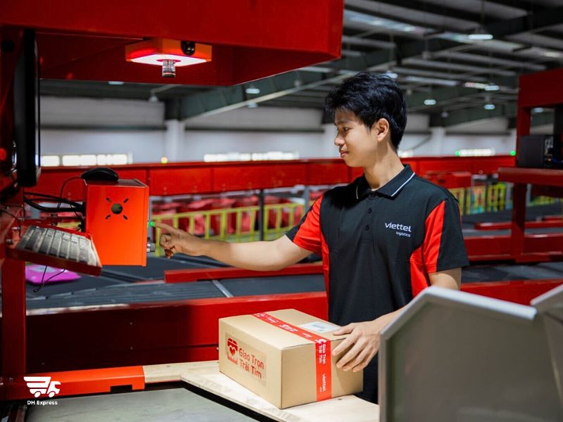 gui hang viettel post co an toan khong