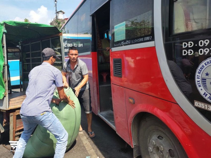 cac mat hang thuong gui tu ha noi di ben xe mien dong