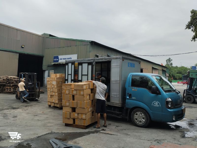 chanh xe tu ha noi vao sai gon la gi