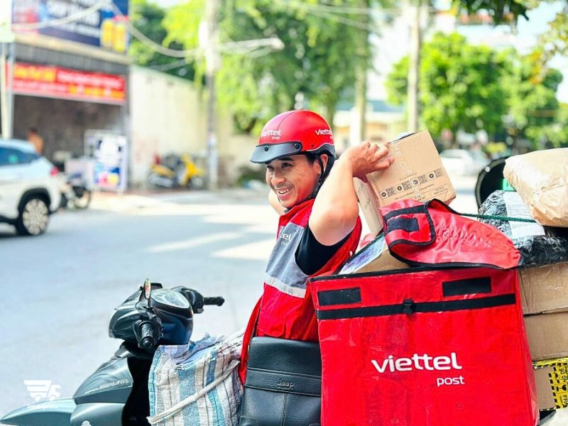 dich vu chuyen phat nhanh viettel post la gi