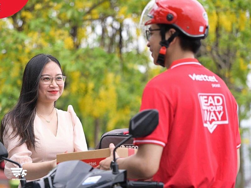 gioi thieu dich vu gui hoa toc viettel post