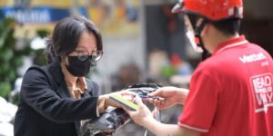 phi ship cua viettel post la bao nhieu