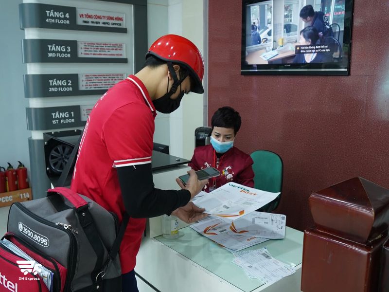 thoi gian chi phi gui buu pham qua viettel post