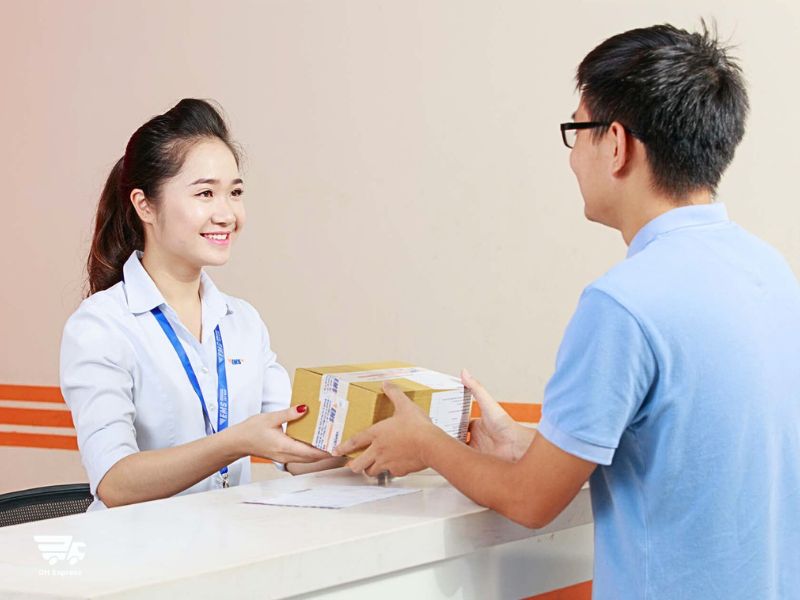 quy trinh va cach gui chuyen phat nhanh buu dien