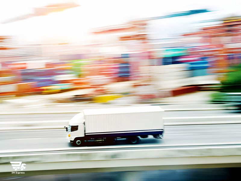 khi nao nen gui hang hn hcm nhanh