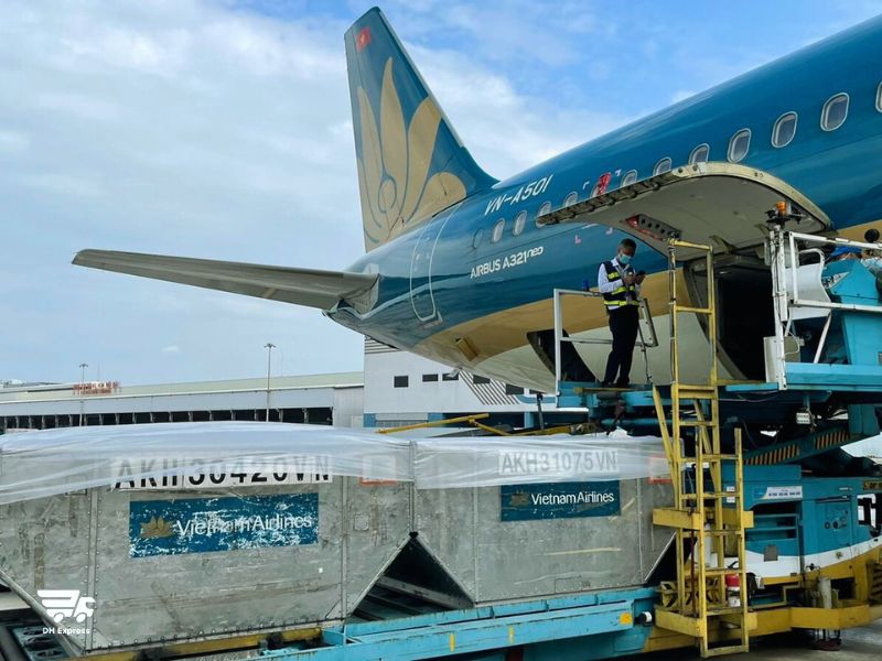 cac dich vu gui hoa toc ha noi sai gon trong ngay