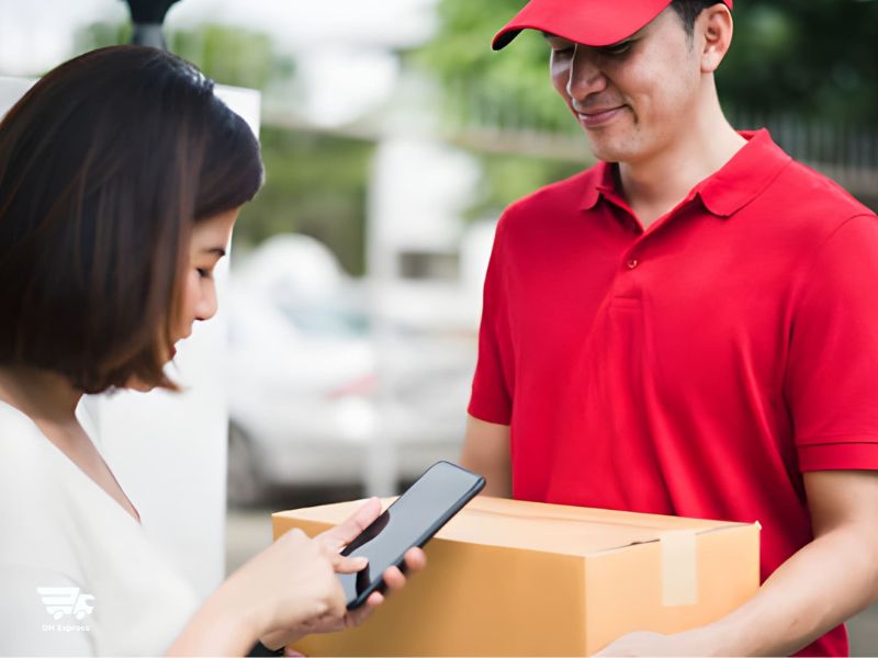 chi phi gui hang ha noi da nang trong ngay