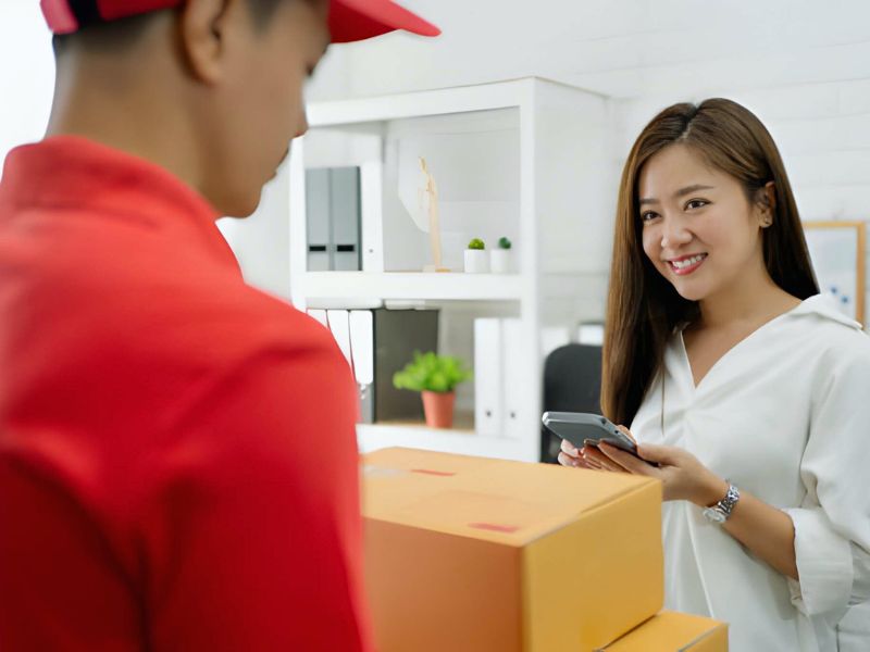 gia gui hang ha noi ho chi minh bao nhieu