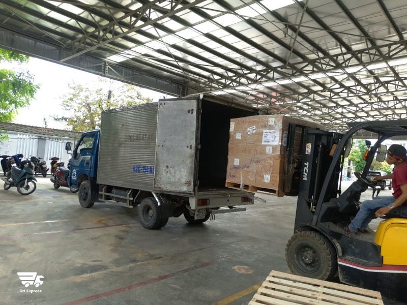 dich vu xe tai sai gon ha noi