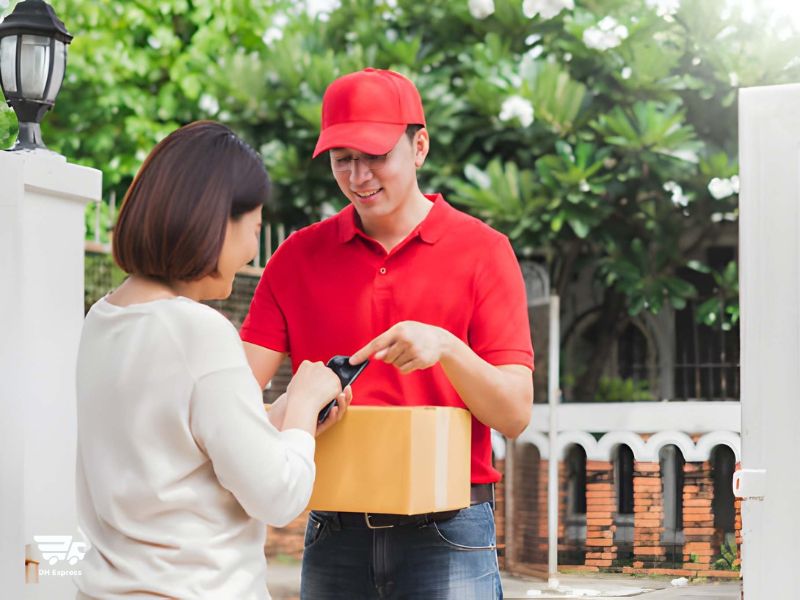 gia cuoc gui hang nhanh sai gon ha noi